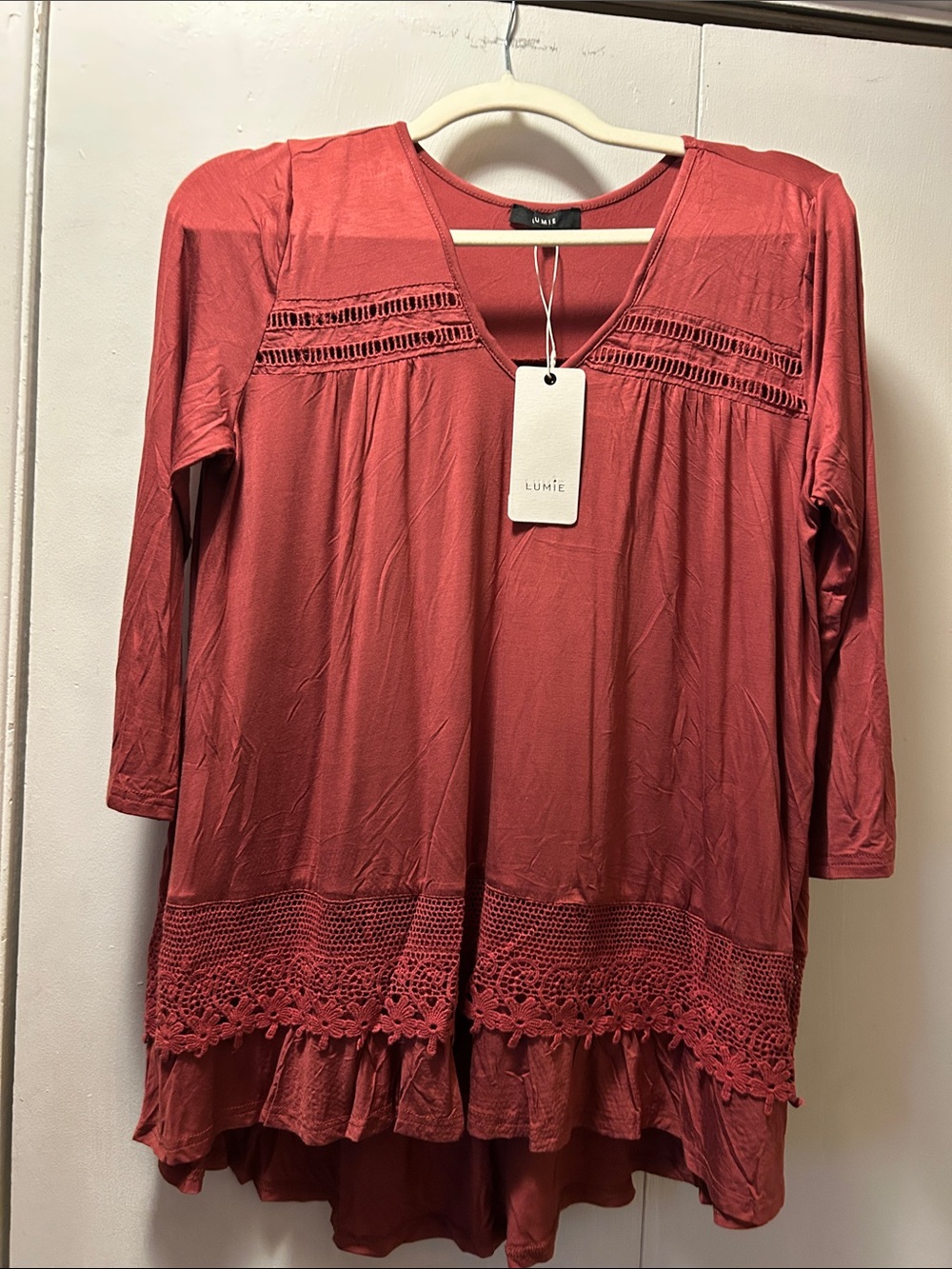 Lumie Crochet-Hem V-Neck Tunic Top - Rust